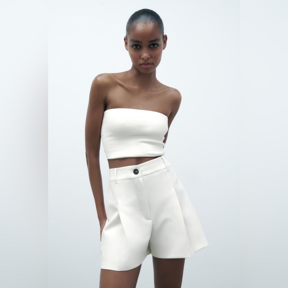 Zara Pleated Shorts - Picture 5 of 10